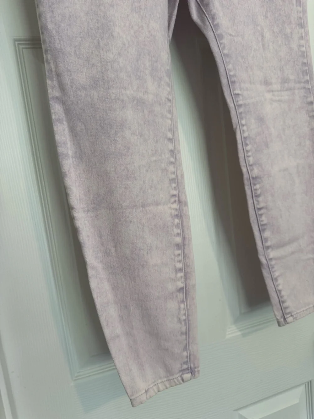Forever 21 Lavender Skinny Jeans - Picture 7 of 9